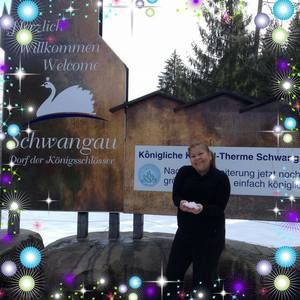 Meet your Posher, Mayela